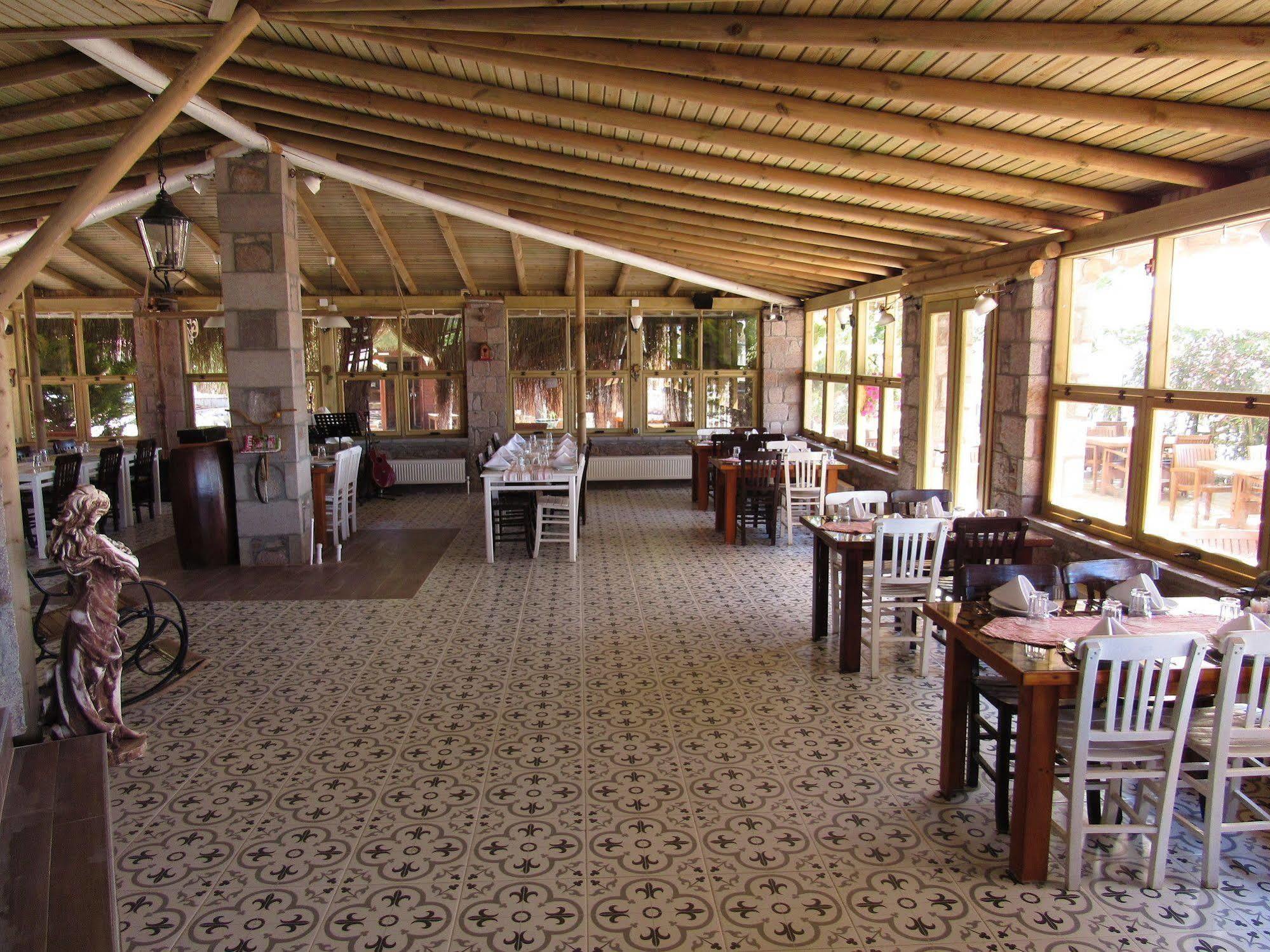 Assos Hunters Hotel (Adults Only) Zewnętrze zdjęcie
